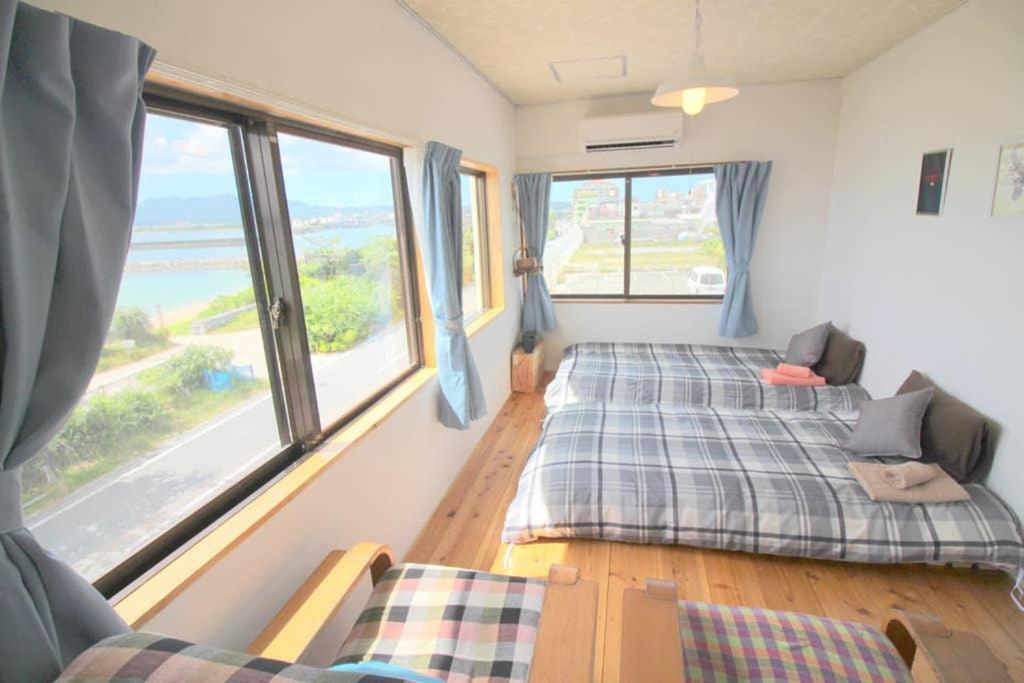 Beach Side Hotel Yamoriyanonikai Наґо Екстер'єр фото