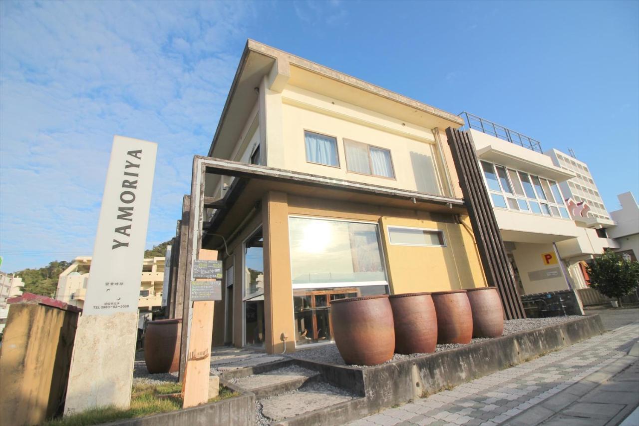 Beach Side Hotel Yamoriyanonikai Наґо Екстер'єр фото